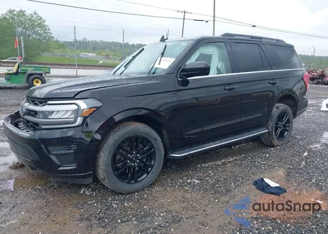 2022 Ford Expedition Xlt z USA, uszkodzony, nr VIN 1FMJU1JT2NEA09523